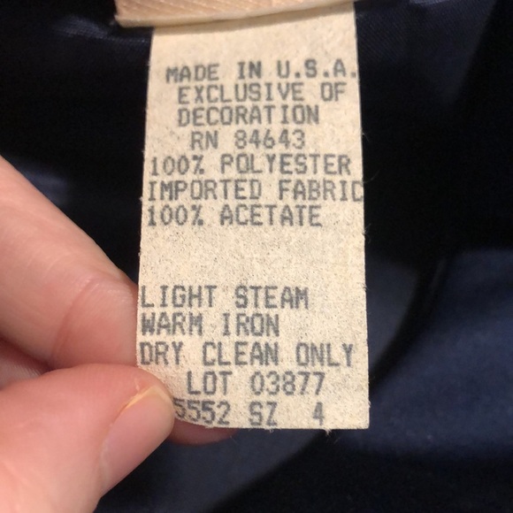 Watters and Watters Mother of the Bride 2 piece suit - Picture 6 of 10